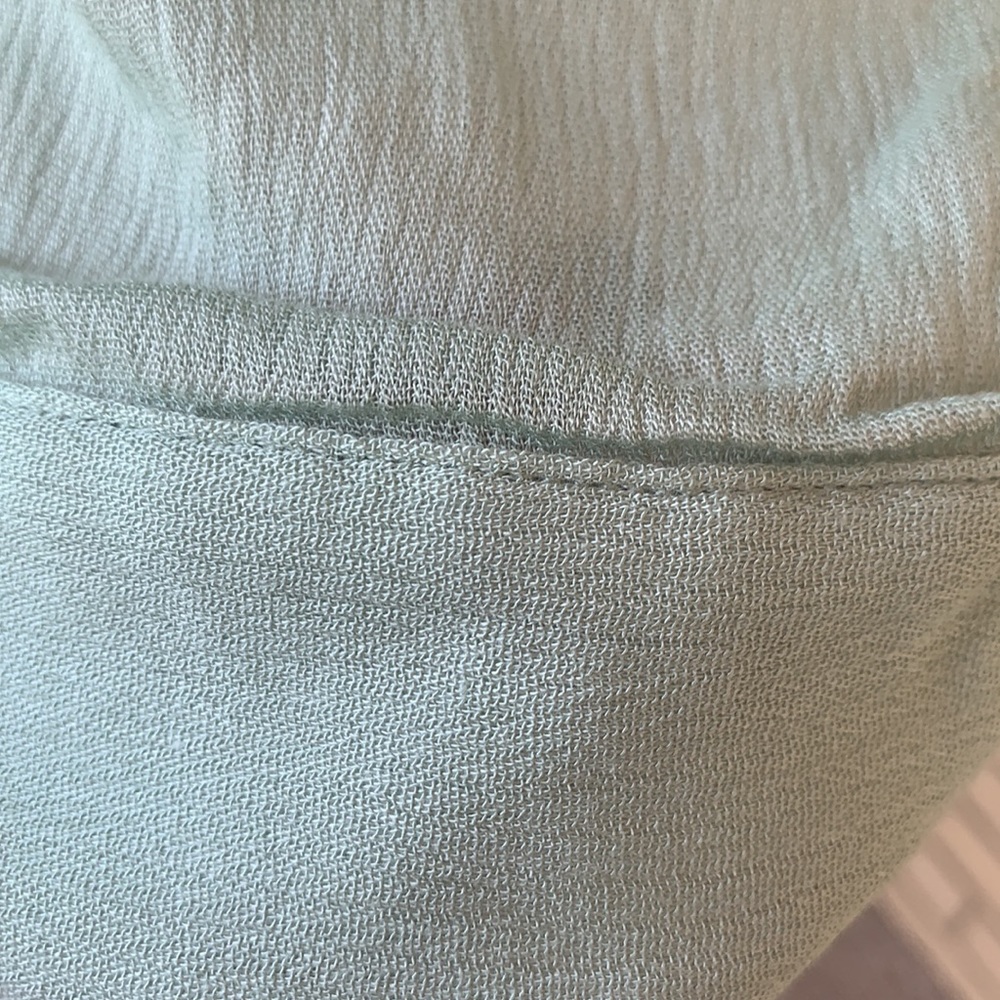 Love Riche Sage Green V-neck Button Up Crochet Detail Tie Top NWT - Picture 14 of 15